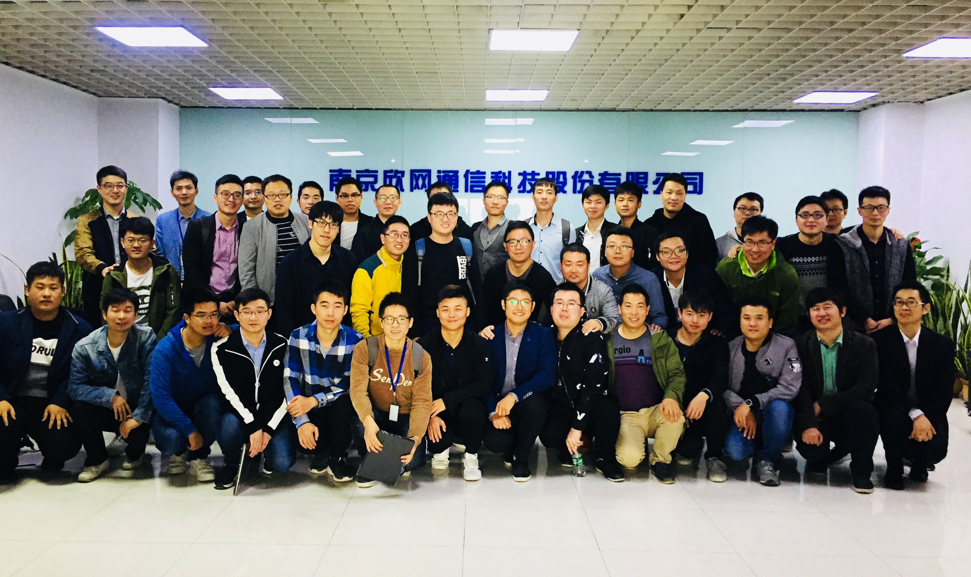 荣耀体育·体育|荣耀体育体育网页版欣网|欣网通信