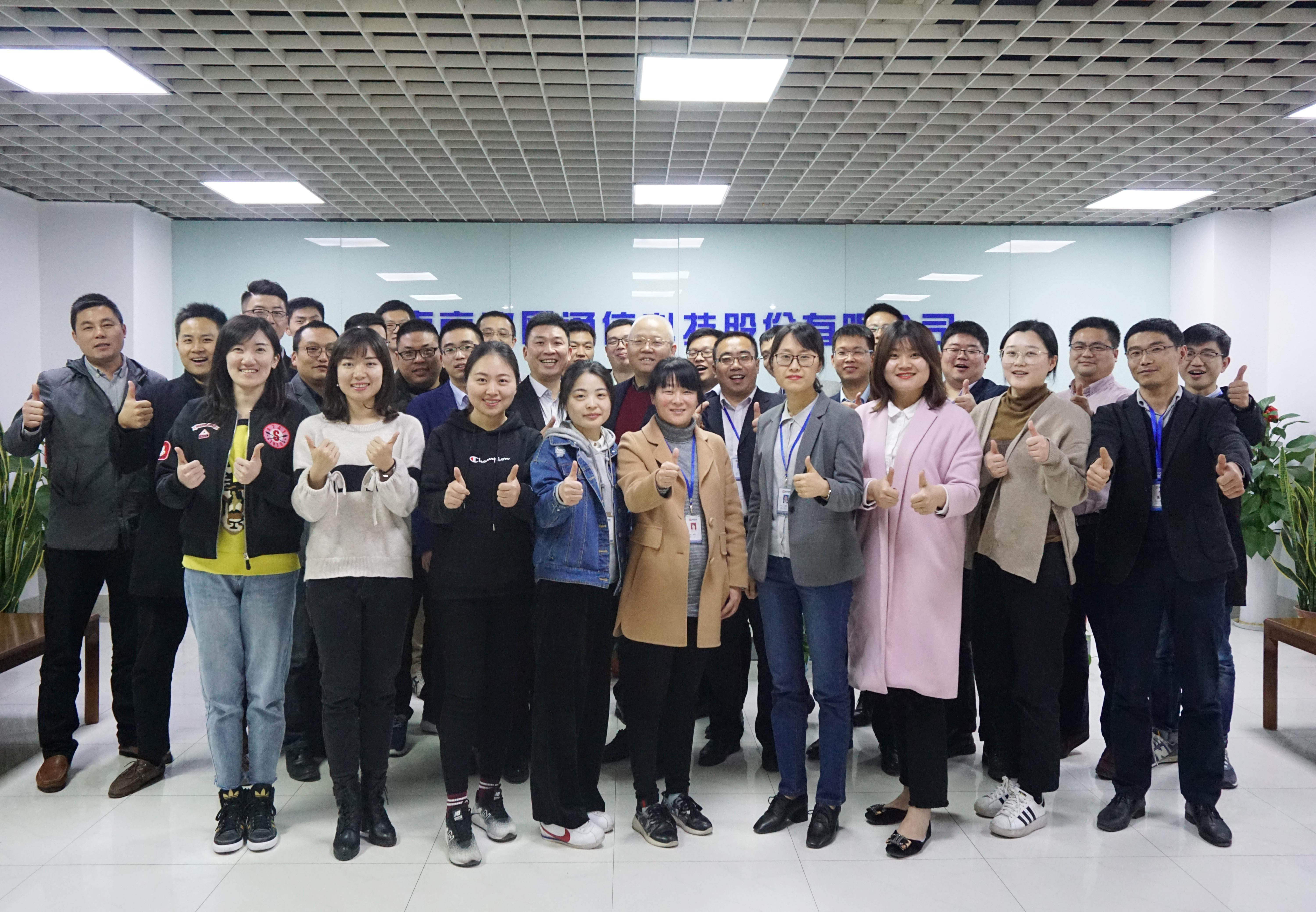 荣耀体育·体育|荣耀体育体育网页版欣网|欣网通信 荣耀体育·体育|荣耀体育体育网页版欣网|欣网通信